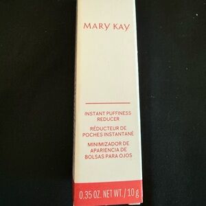 Mary Kay Instant Puffiness Reducer New in Box